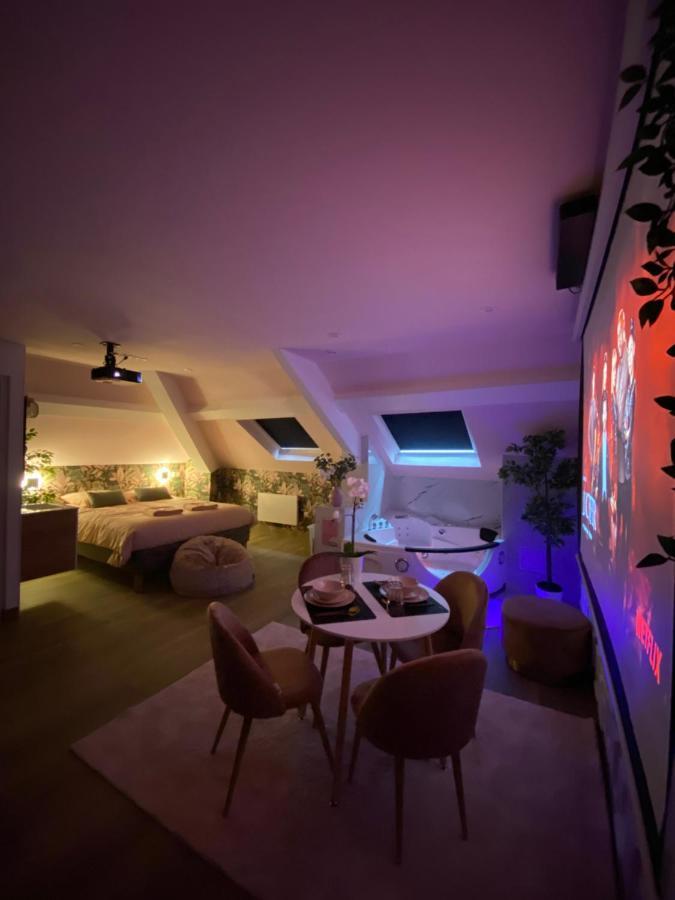 Trith-Saint-Leger Capsule Color Deluxe Balneo I Ecran Home Cinema I Console De Jeux מראה חיצוני תמונה